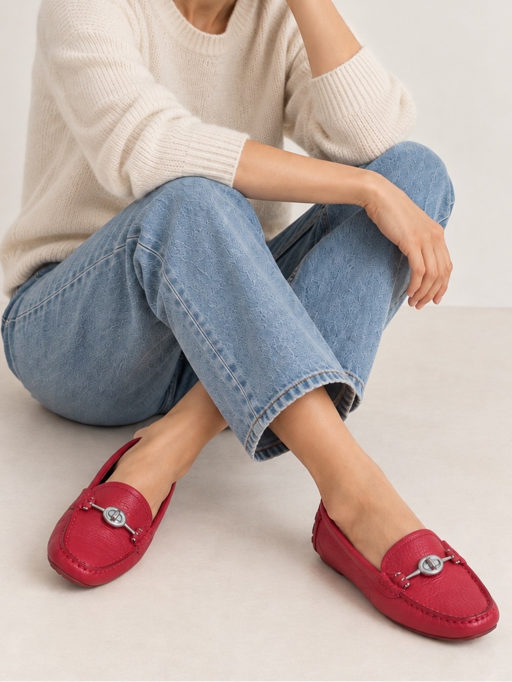 Coach Crosby Turnlock Driver Loafers Raspberry Red Leather Size 6